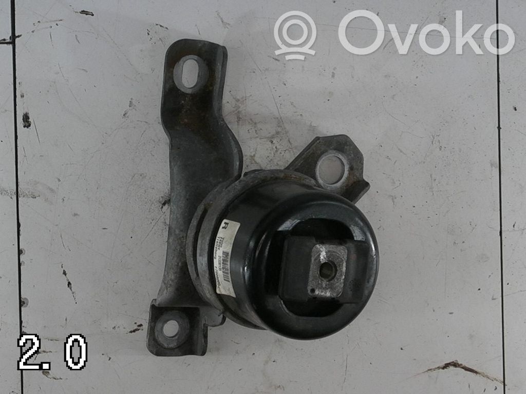 Supporto di montaggio del motore   31330135,31330135