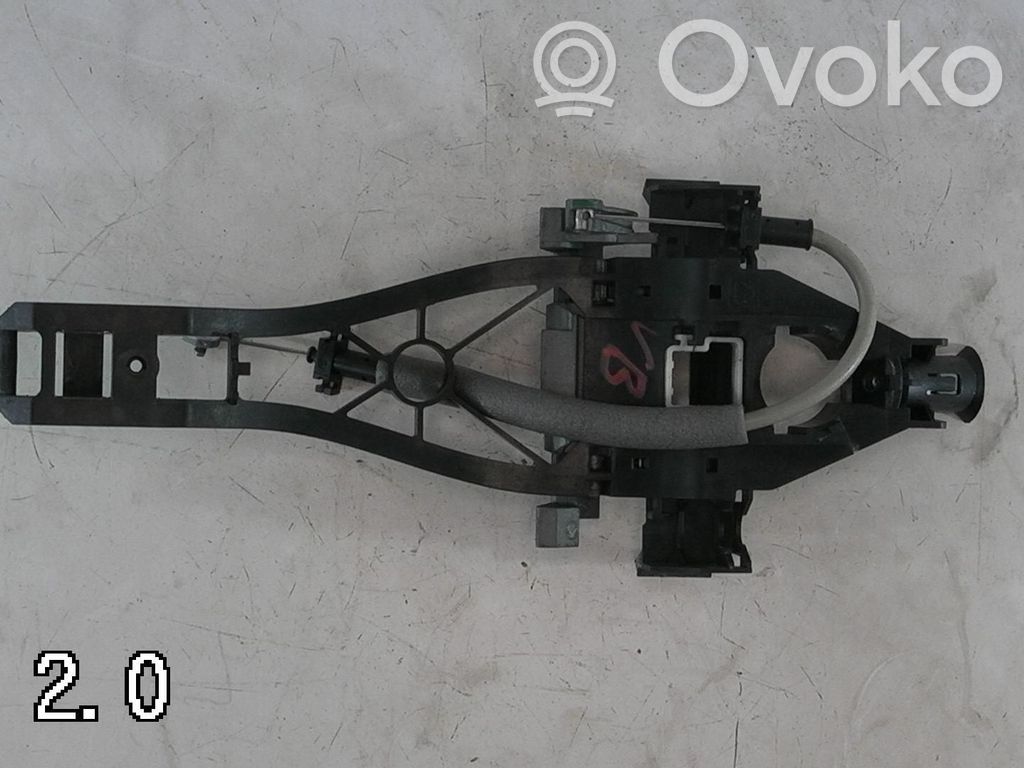Volvo XC60 Manecilla externa puerta delantera 