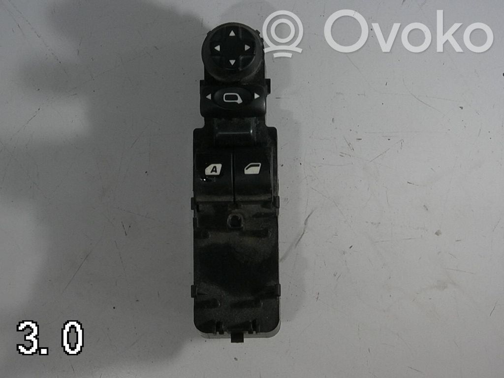 Citroen DS3 Electric window control switch 