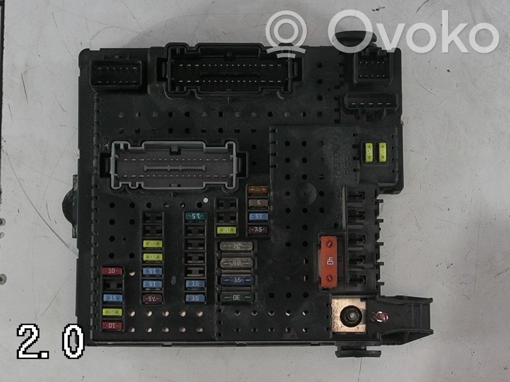 Módulo de fusible   8676391,8676391