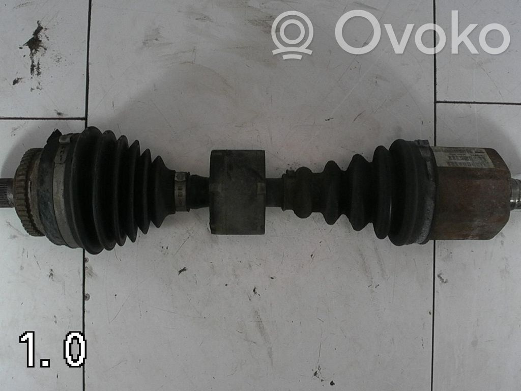 Etuvetoakseli   8252033