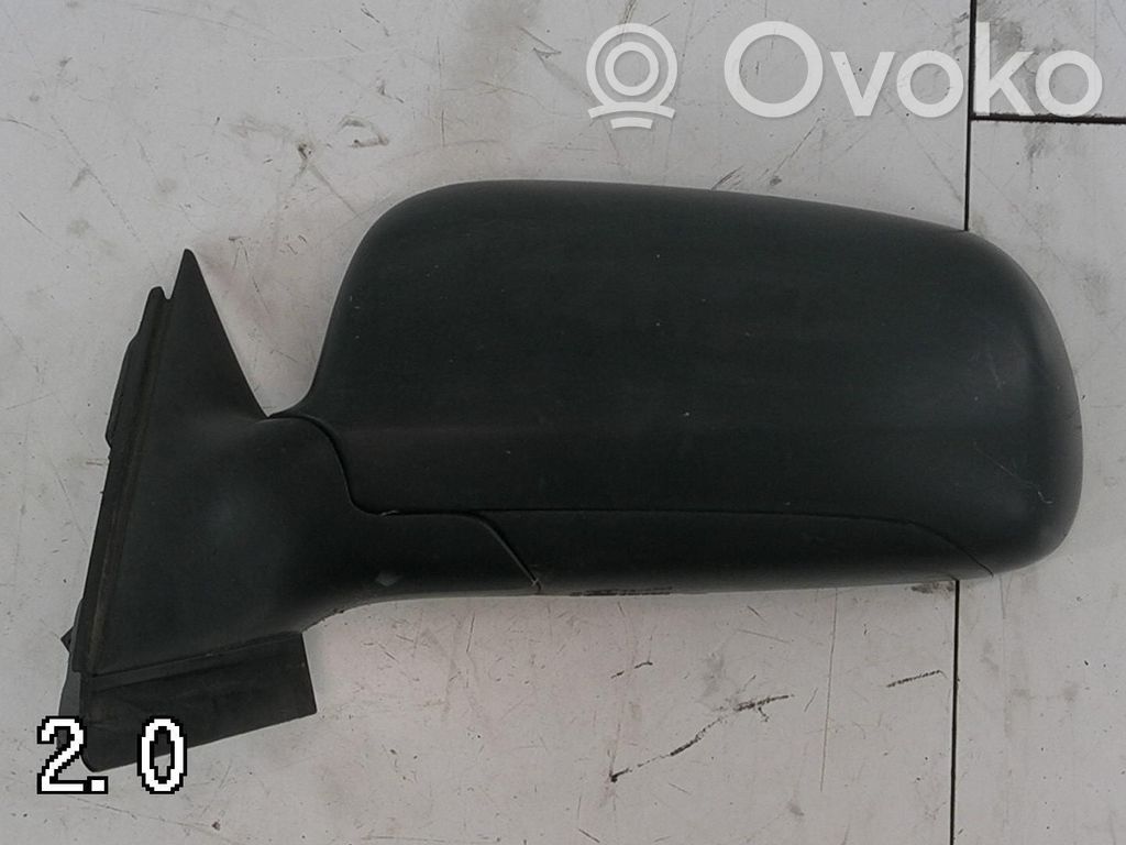 Audi A4 S4 B5 8D Elektryczne lusterko boczne drzwi przednich 