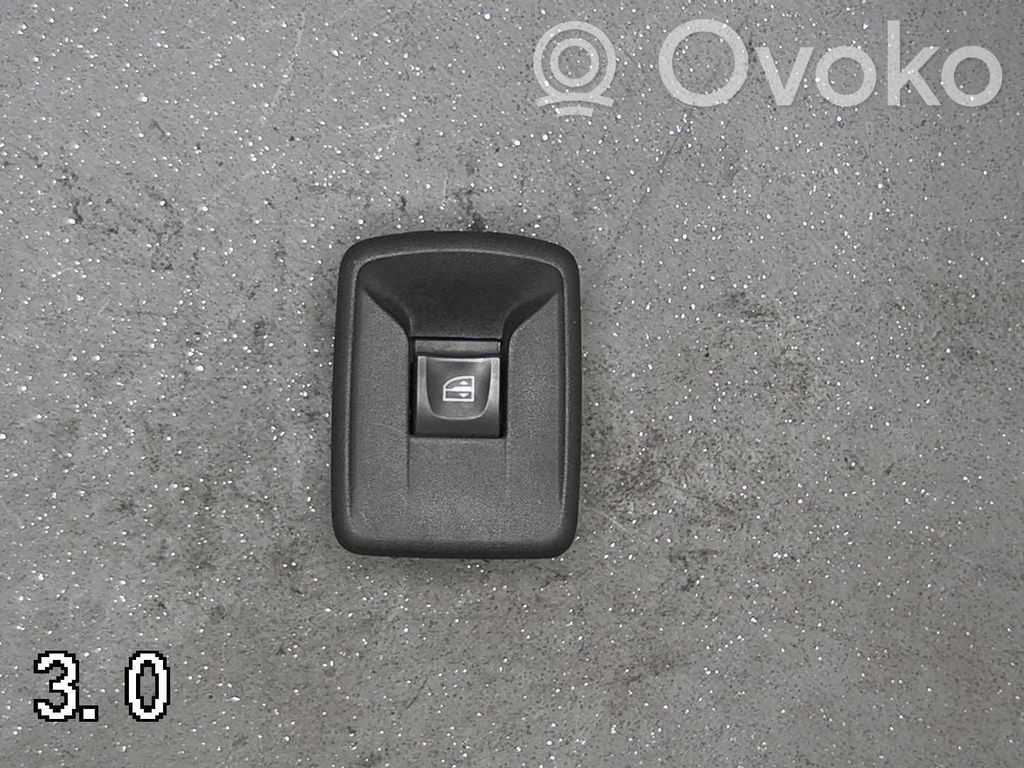 Renault Trafic III (X82) Electric window control switch 