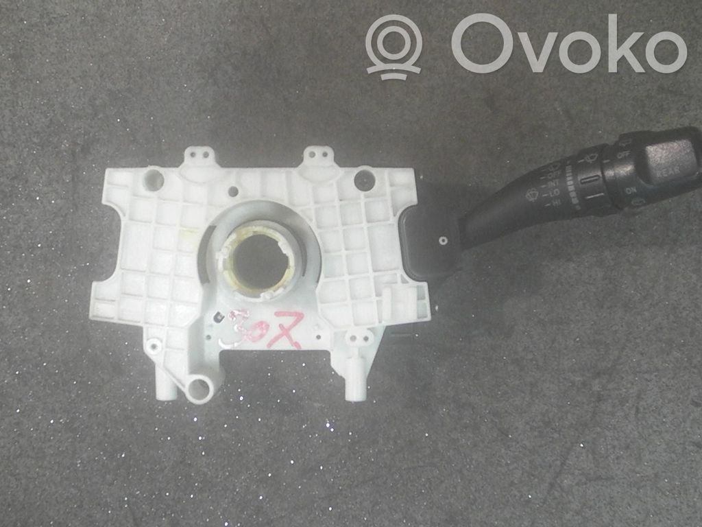 KIA Sorento Wiper turn signal indicator stalk/switch 