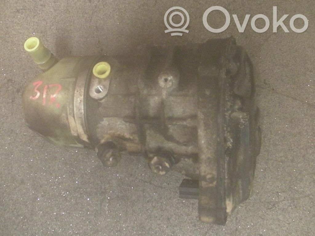 Ford S-MAX Ohjaustehostimen pumppu 