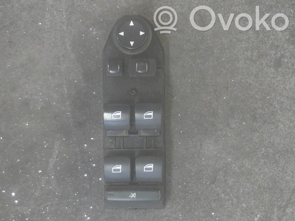 BMW 5 E60 E61 Electric window control switch 