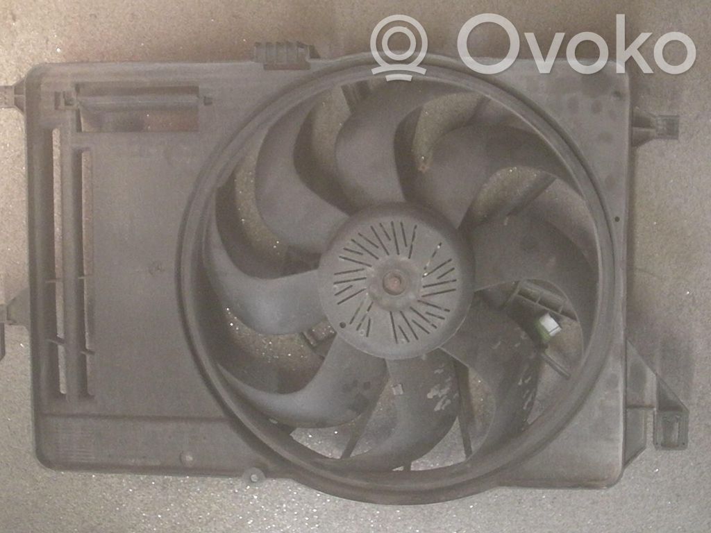 Ford C-MAX II Elektrisks radiatoru ventilators 