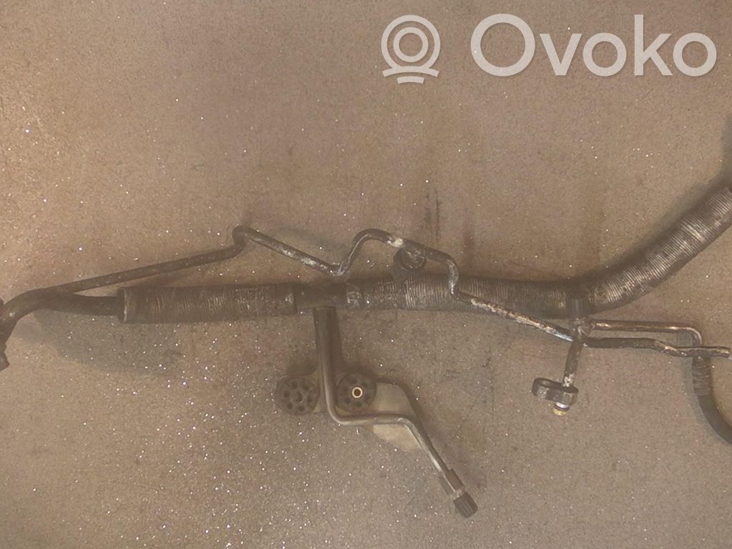 BMW 5 E60 E61 Ilmastointilaitteen putki (A/C) 