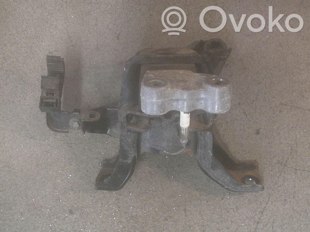 Engine mount bracket   123050T070