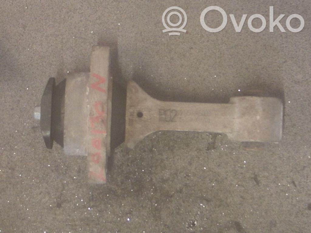 Hyundai i30 Engine mount bracket 