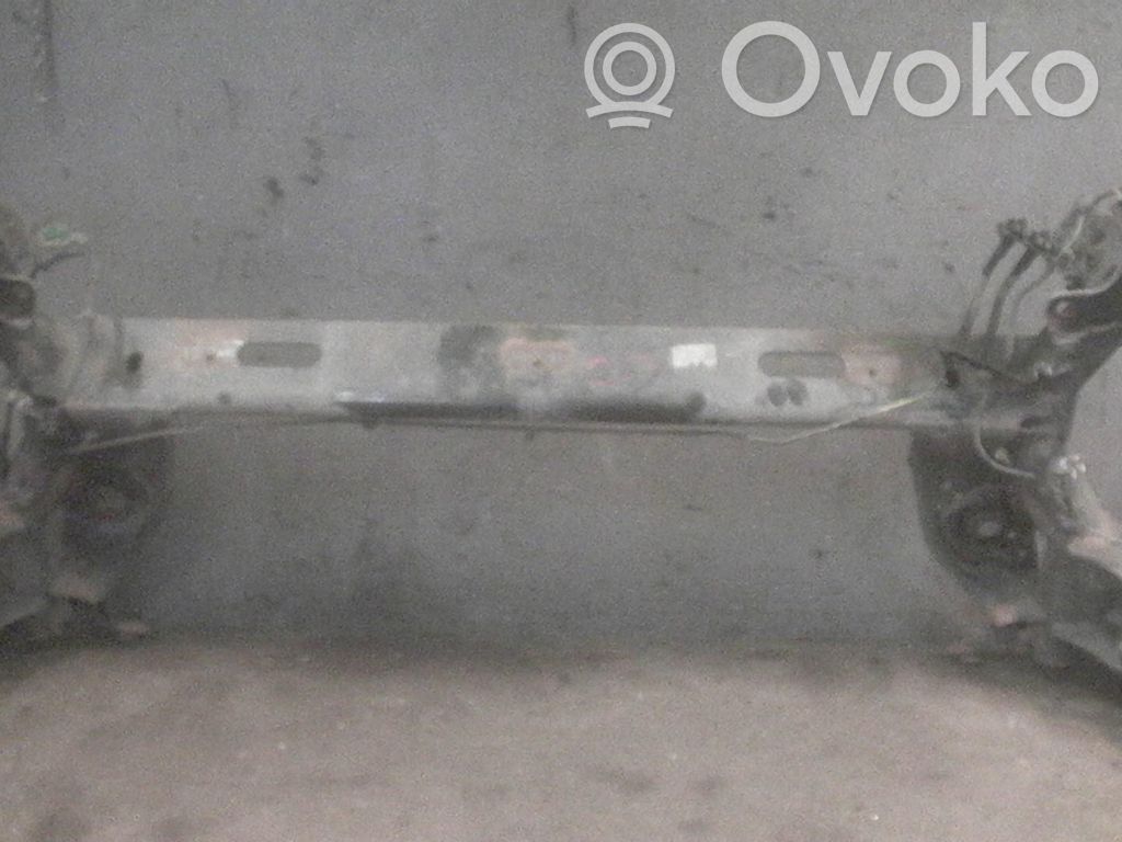 Belka osi tylnej   555012585R,555017405R