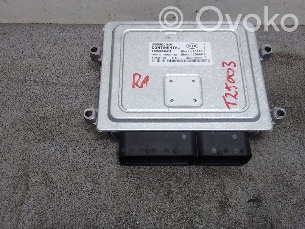 KIA Ceed Engine control unit/module 