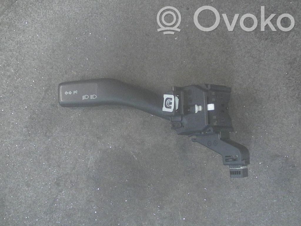 Volkswagen Caddy Wiper turn signal indicator stalk/switch 