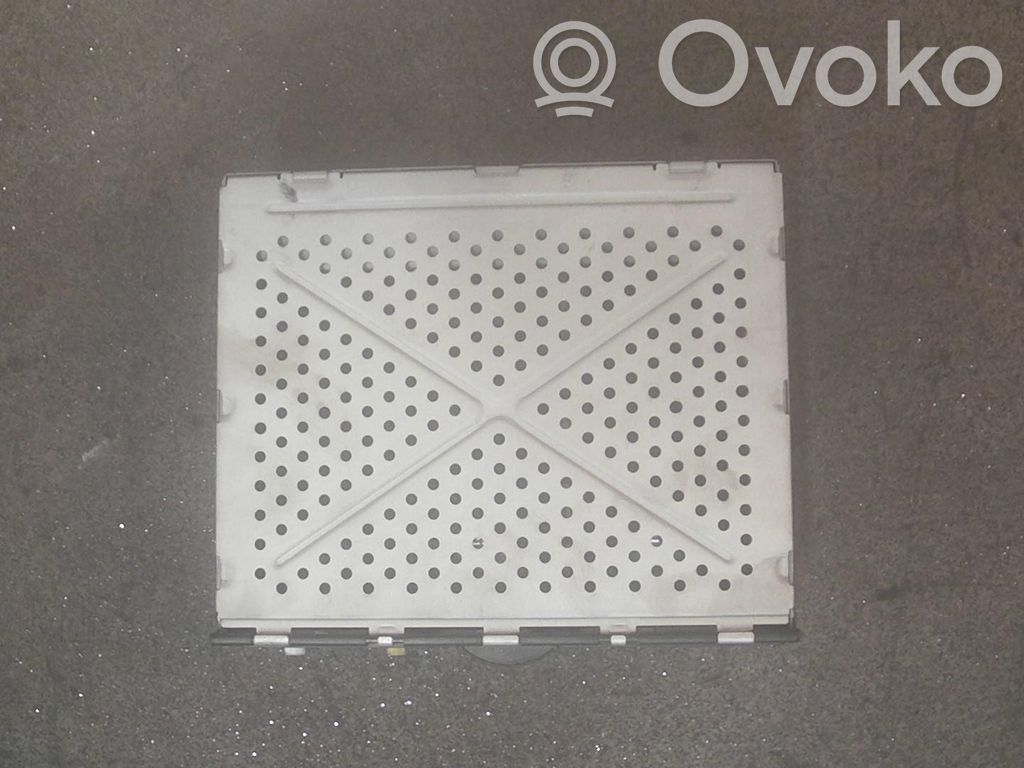Vahvistin   4F0035541,4F0035541NV,4F0035541