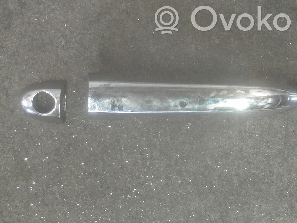 KIA Carens II Etuoven ulkokahva 