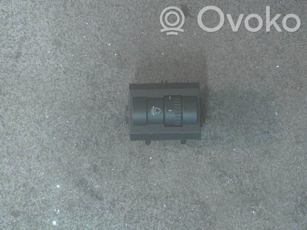 Bouton commande réglage hauteur de phares