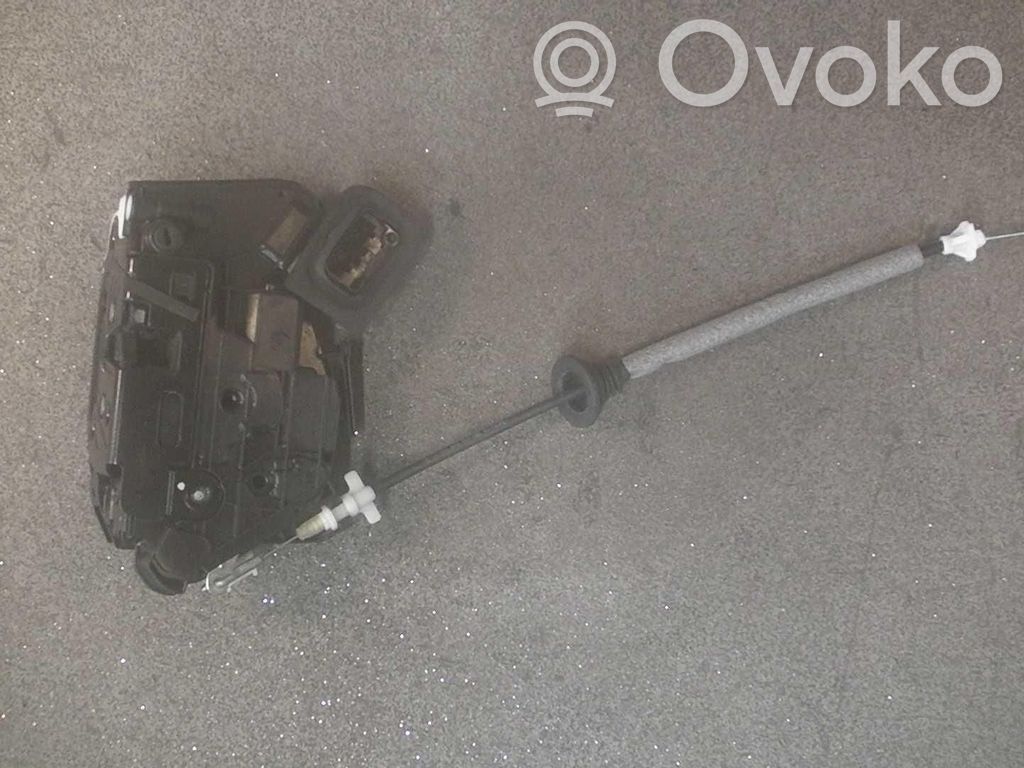 Skoda Fabia Mk3 (NJ) Motor de bloqueo de puertas 