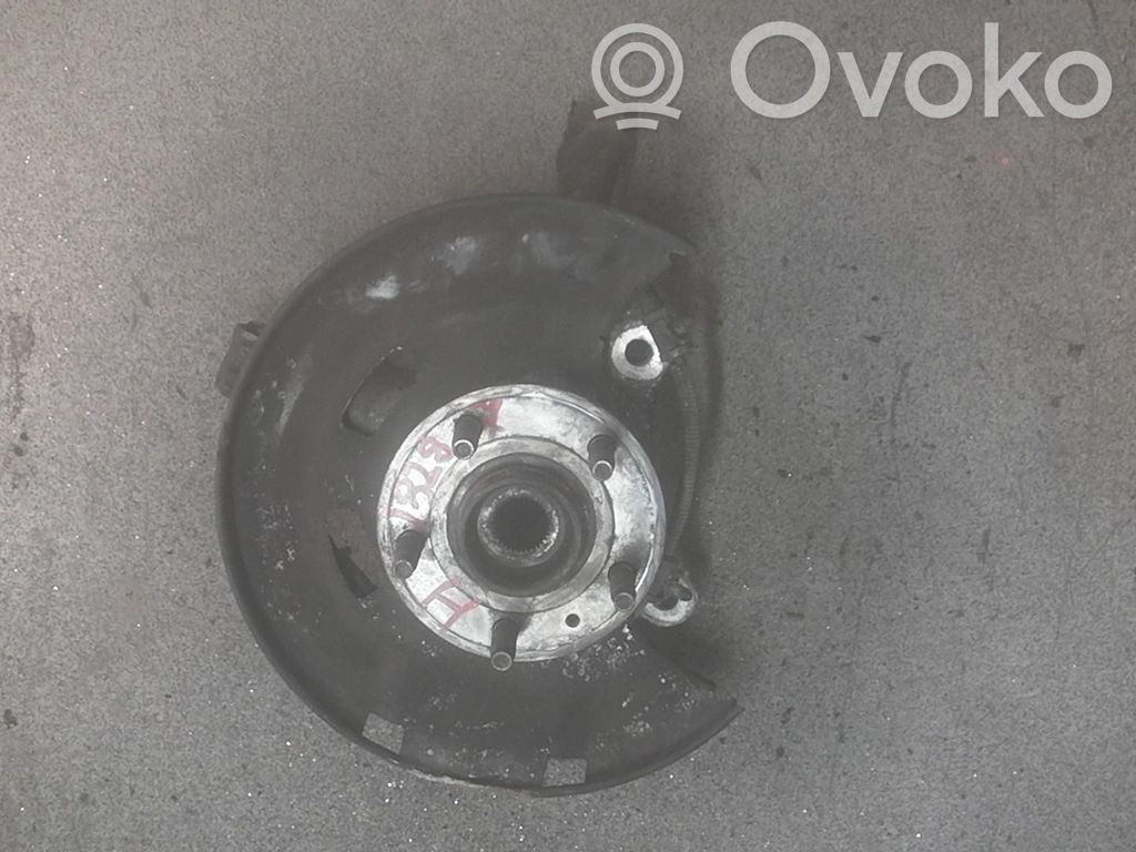 Achsschenkel vorne   13319481,13319481
