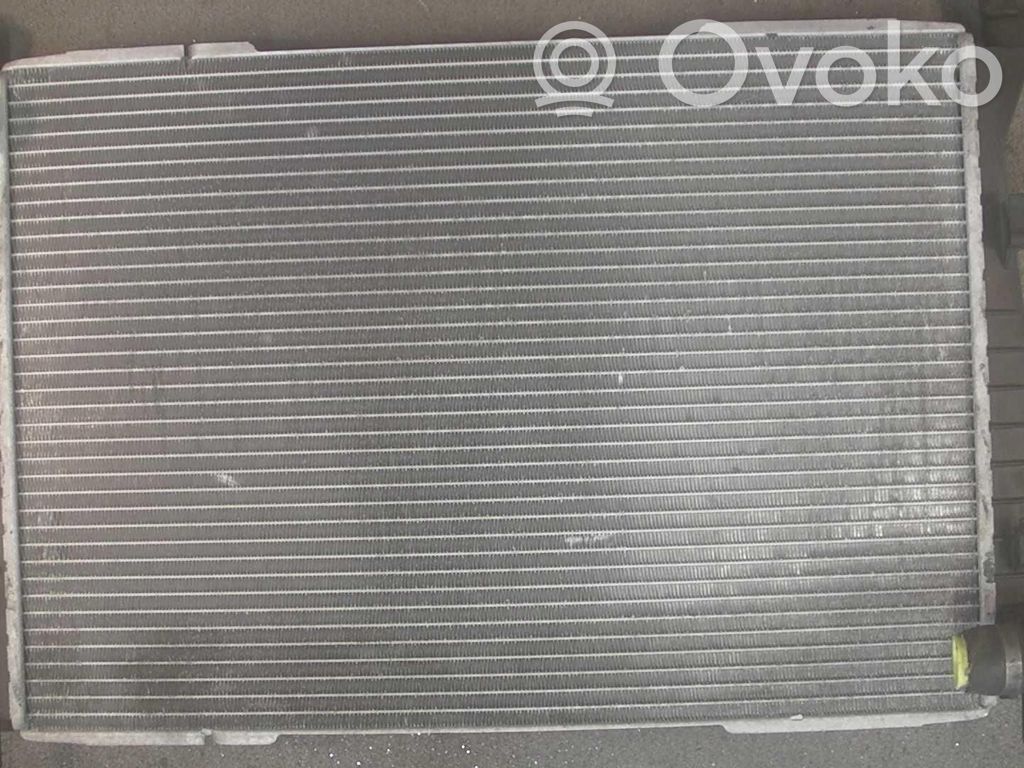 Coolant radiator
