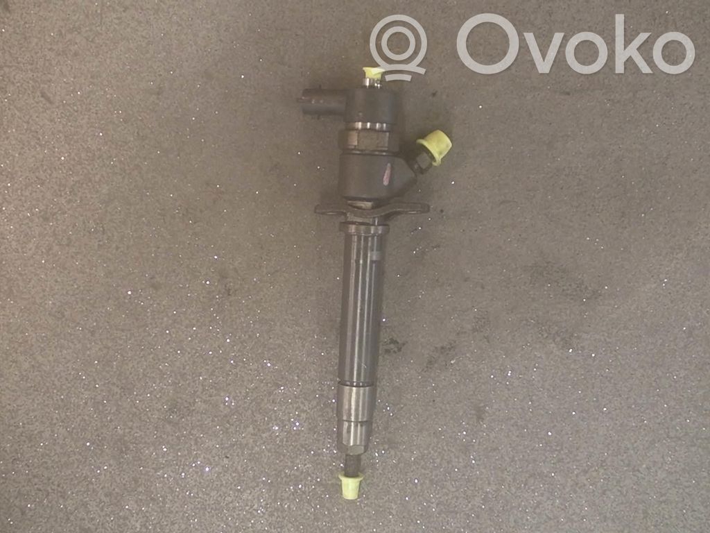 Inyector de combustible