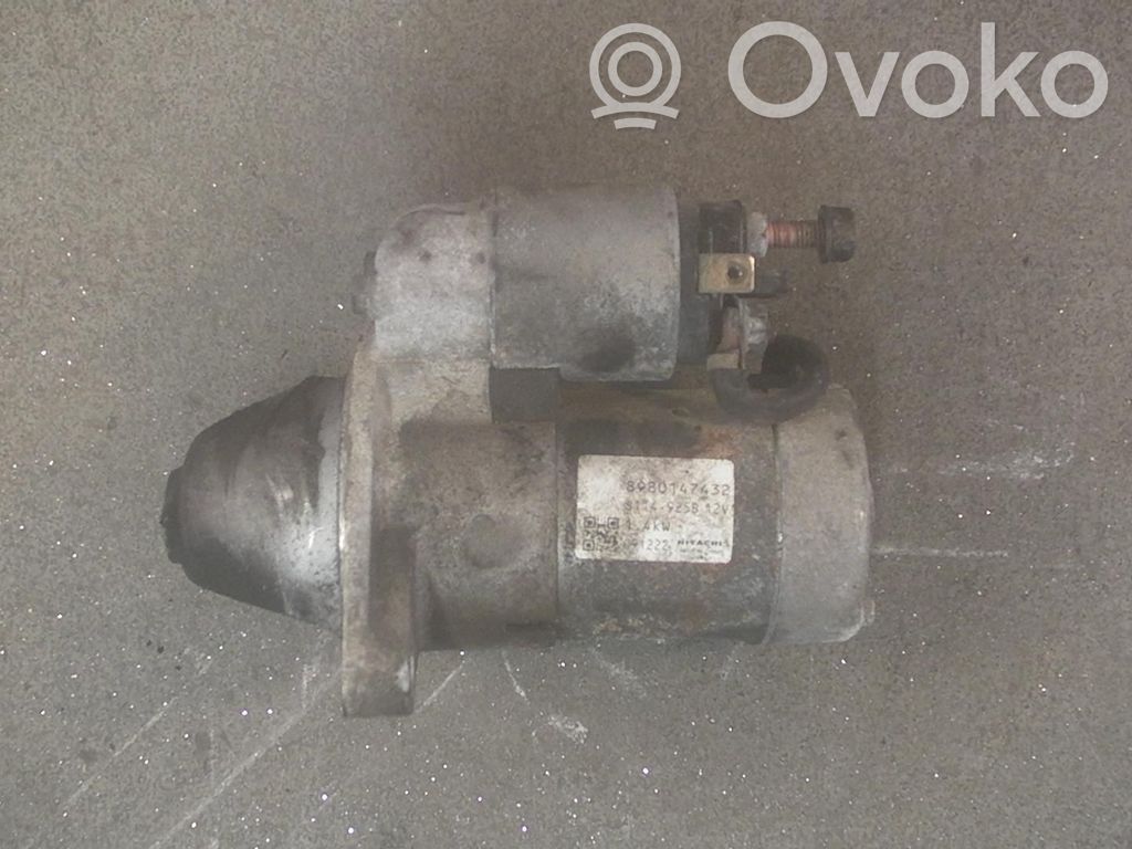 Opel Zafira B Motor de arranque 
