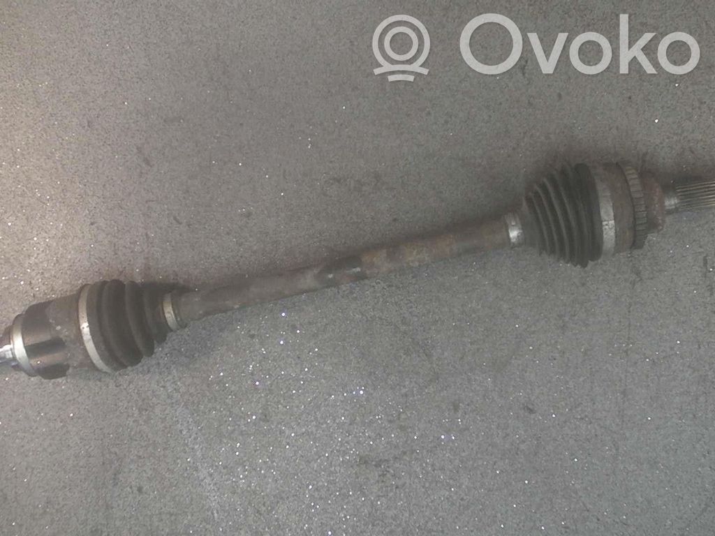 Suzuki Celerio Etuvetoakseli 