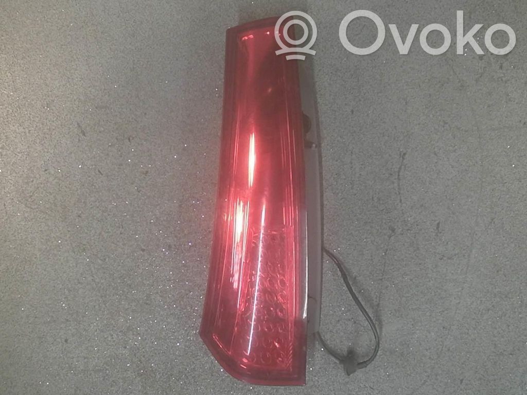 Lámpara de faros/luces traseros