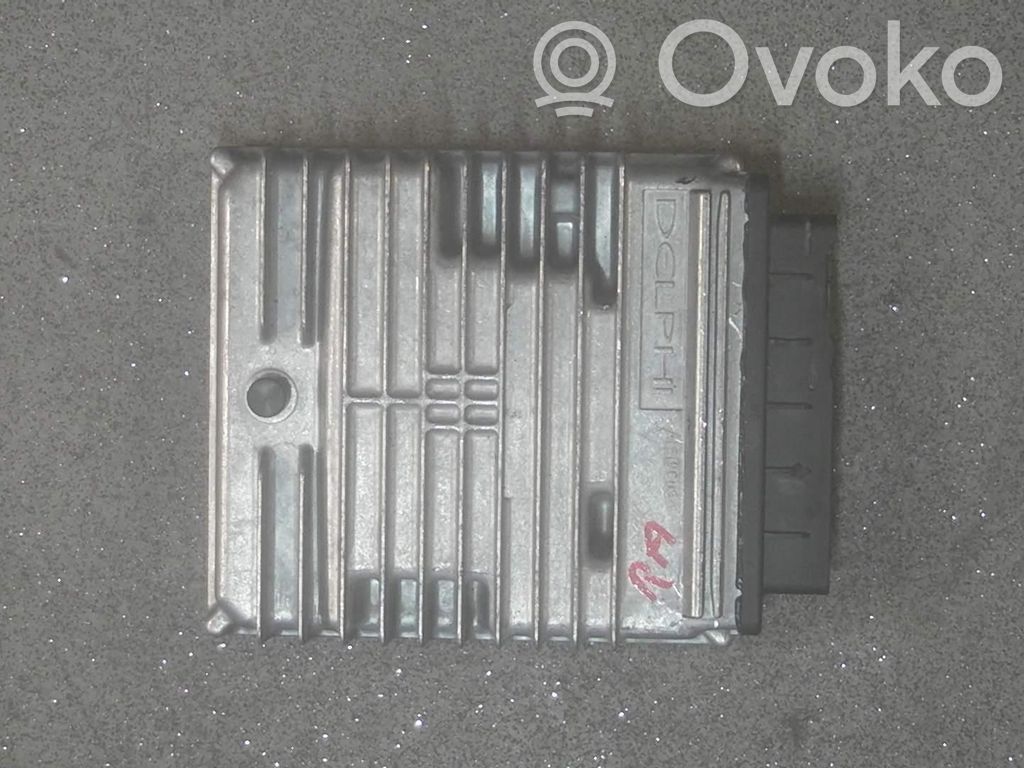 Moottorin ohjainlaite/moduuli