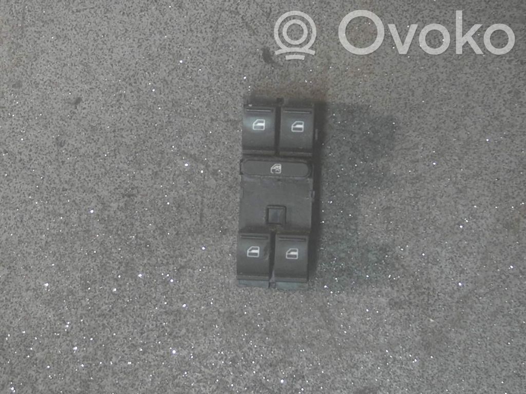 Volkswagen Golf Plus Przyciski szyb 