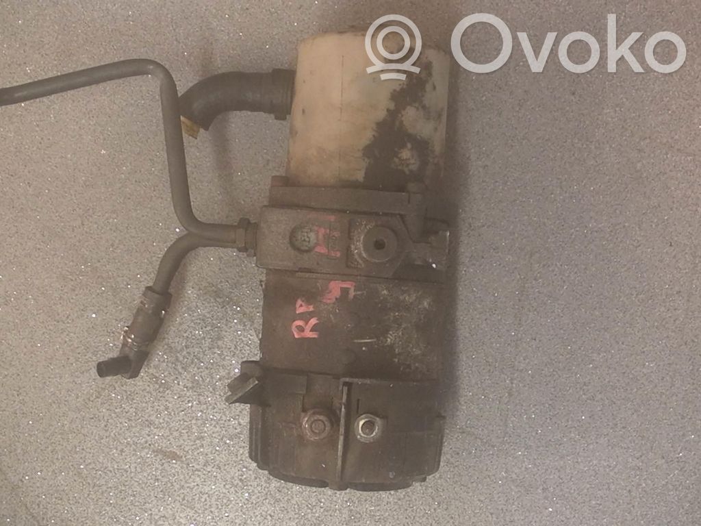 Citroen Saxo Ohjaustehostimen pumppu 