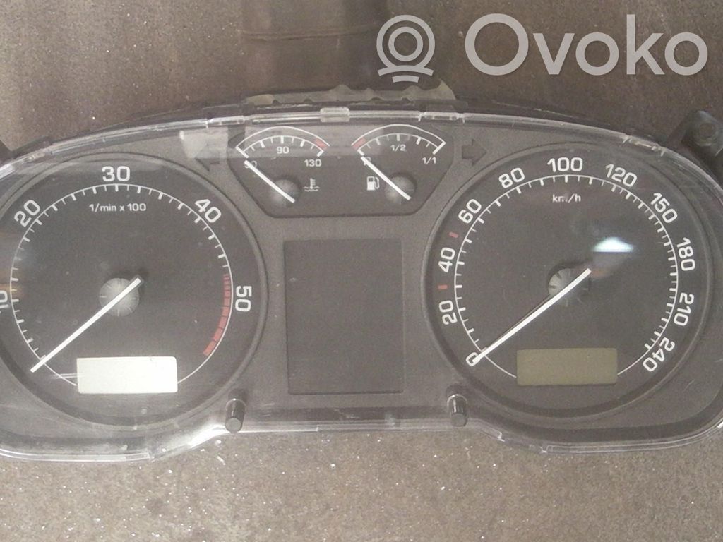 Skoda Octavia Mk1 (1U) Tachimetro (quadro strumenti)
