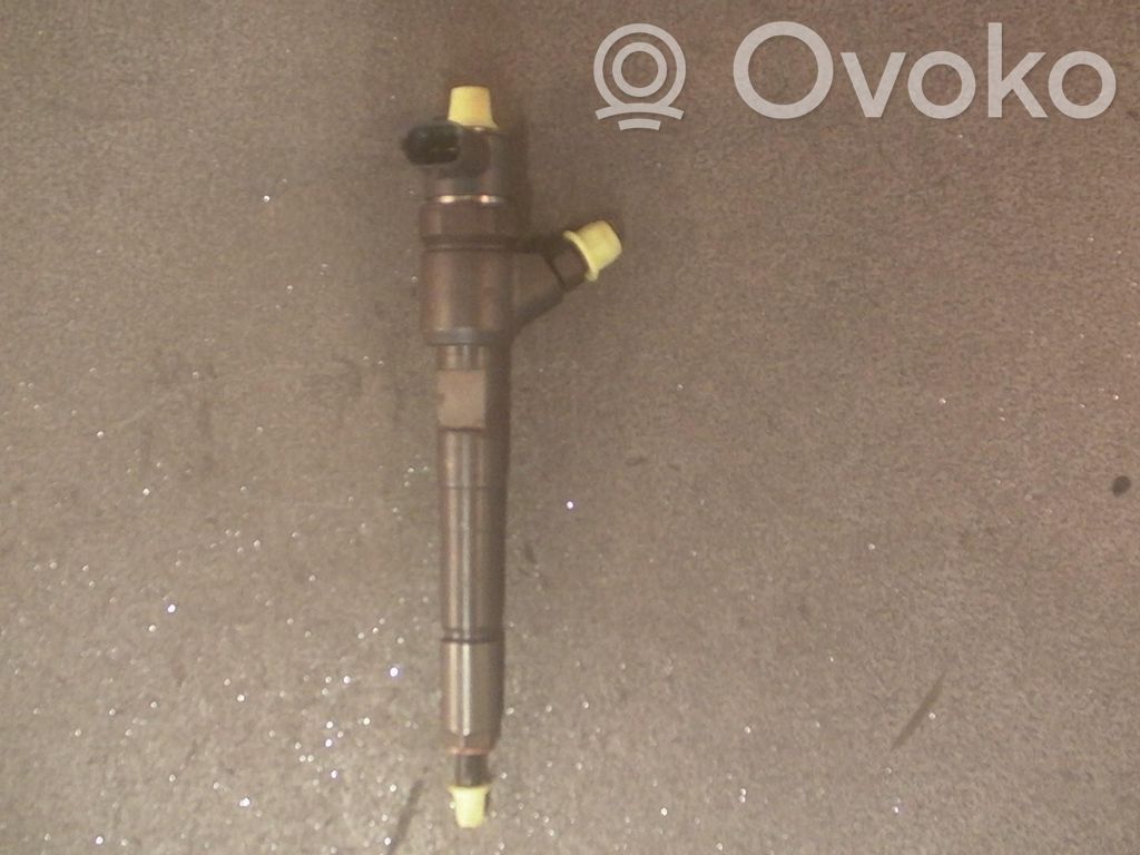 Opel Combo C Inyector de combustible 