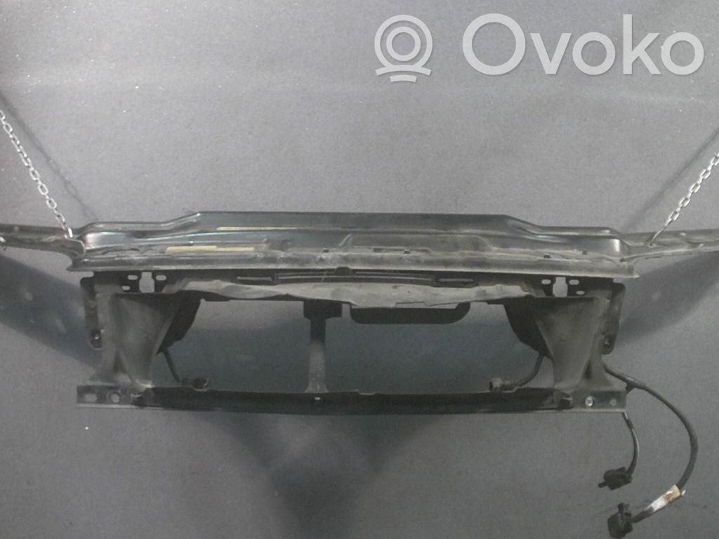Panel mocowania chłodnicy / góra   MEDFRONTDEL
