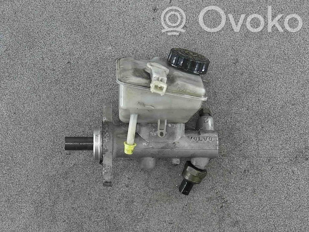 Volvo V70 Maître-cylindre de frein