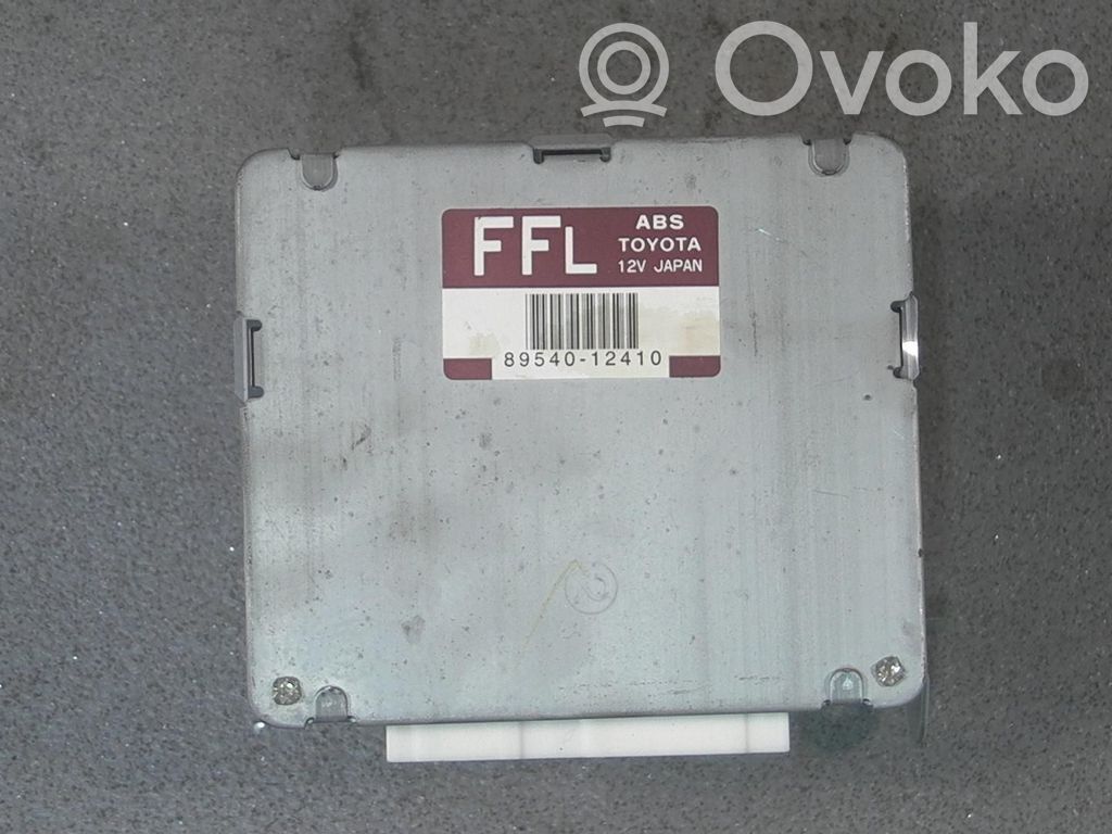 Toyota Corolla E110 ABS-ohjainlaite/moduuli 