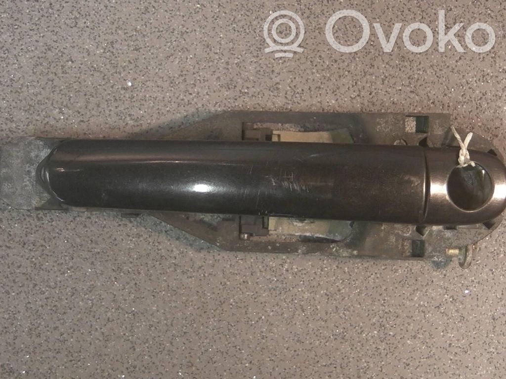 Volkswagen PASSAT B5 Etuoven ulkokahva 