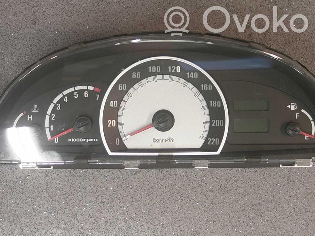 Hyundai Matrix Geschwindigkeitsmesser Cockpit