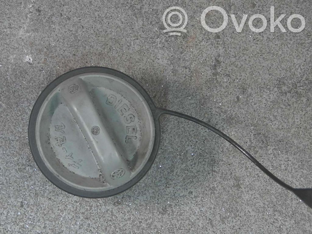 Toyota Yaris Einfüllstutzen Kraftstofftank 