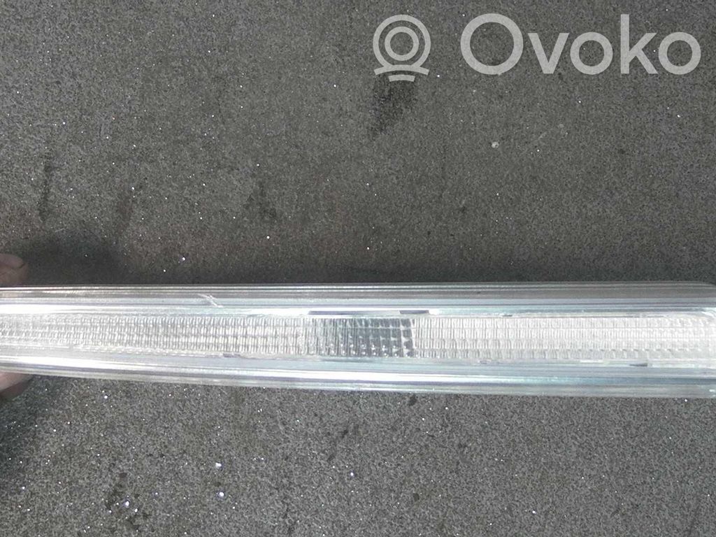 Front indicator light
