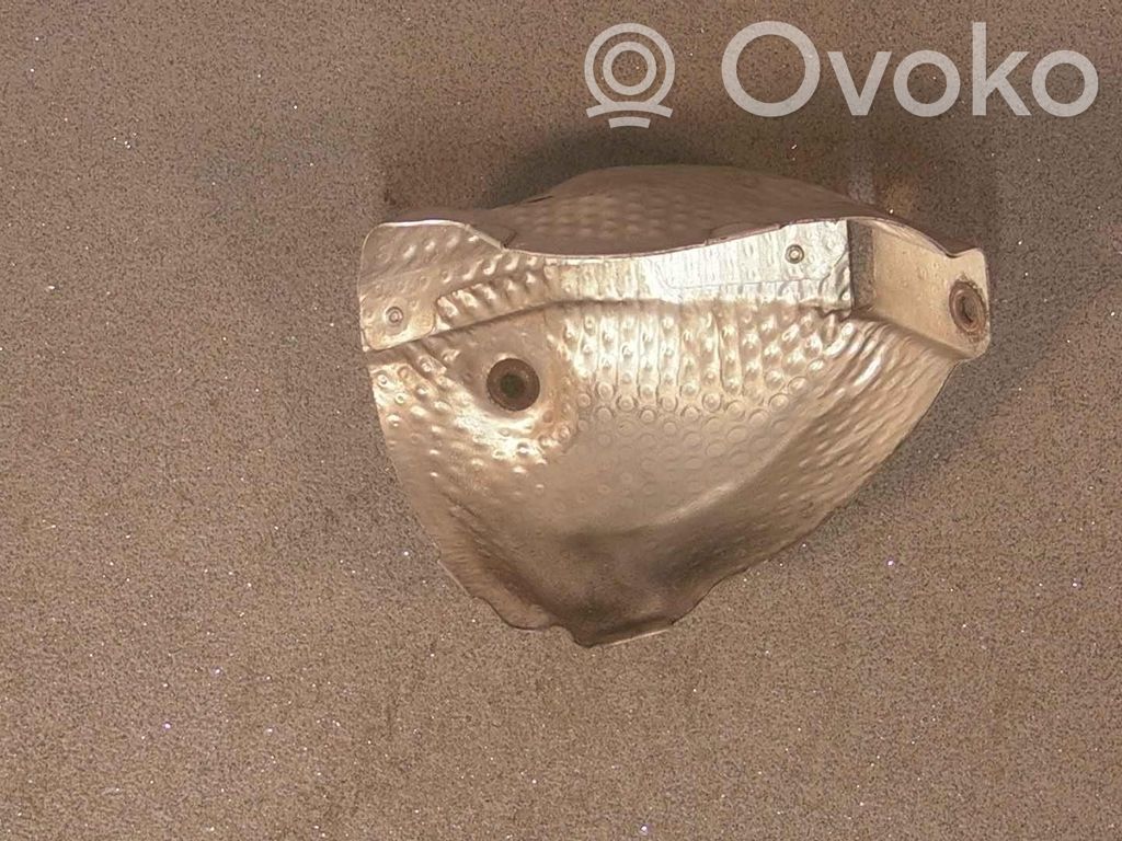 Toyota Yaris Protección térmica del escape 