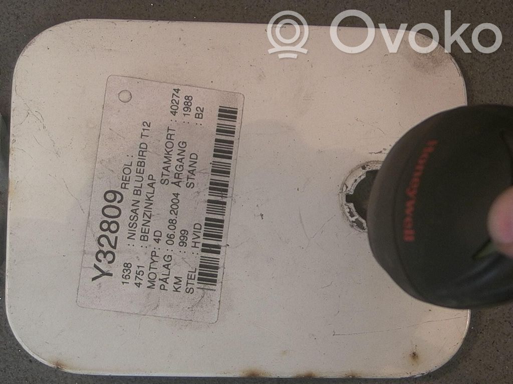 Nissan Bluebird Degvielas tvertnes vāciņš 