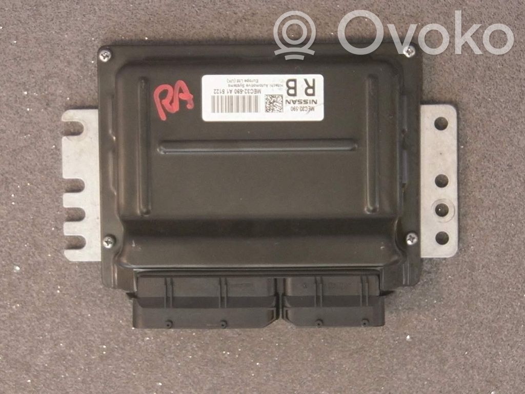 Unidad de control/módulo del motor   MEC32590A15122