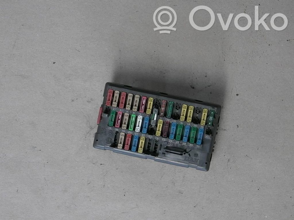 Citroen Xsara Módulo de fusible 