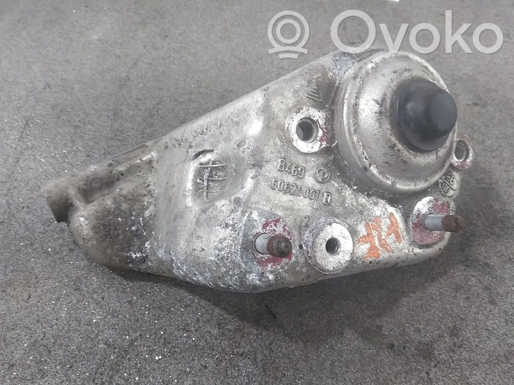 Alfa Romeo 156 Braccio di controllo sospensione anteriore superiore/braccio oscillante