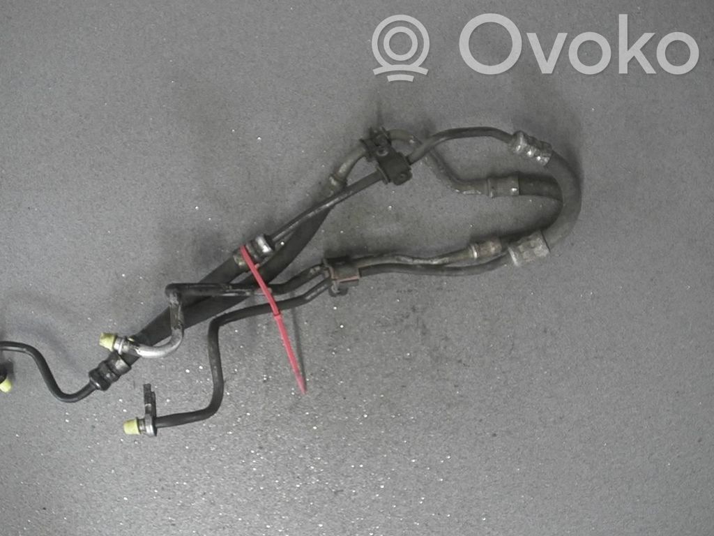 Peugeot 307 Furtun/conductă servodirecție
