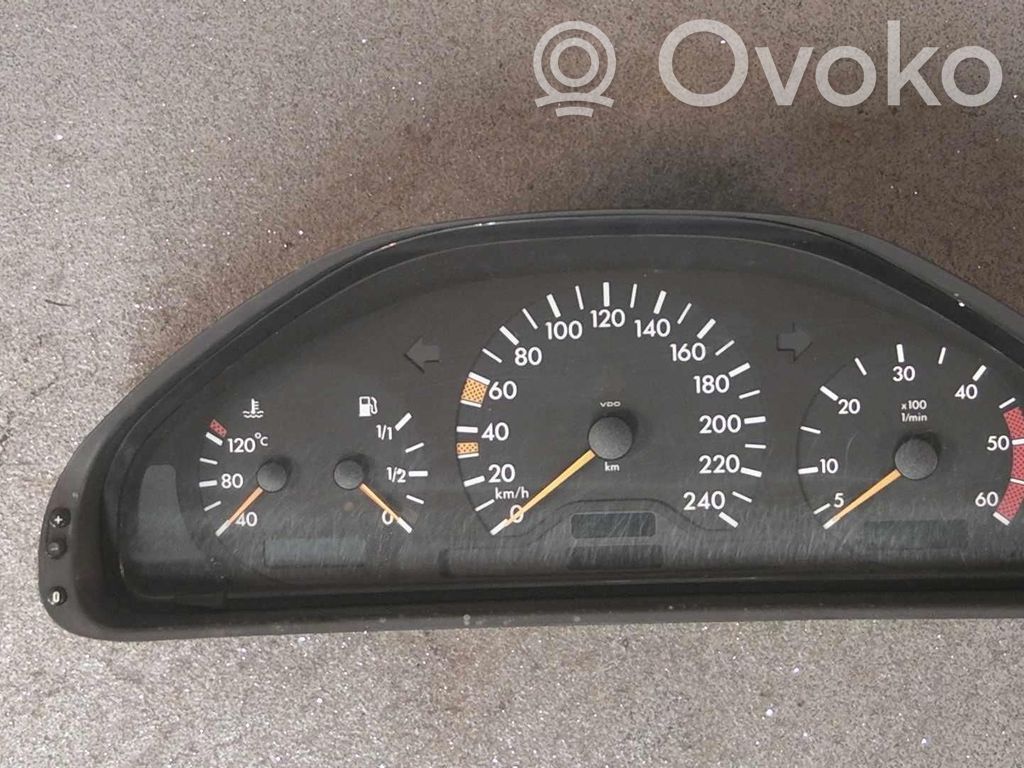 Mercedes-Benz E W210 Speedometer (instrument cluster) 