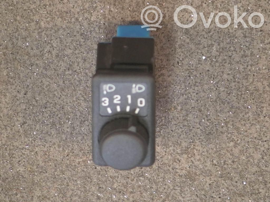 Headlight level height control switch