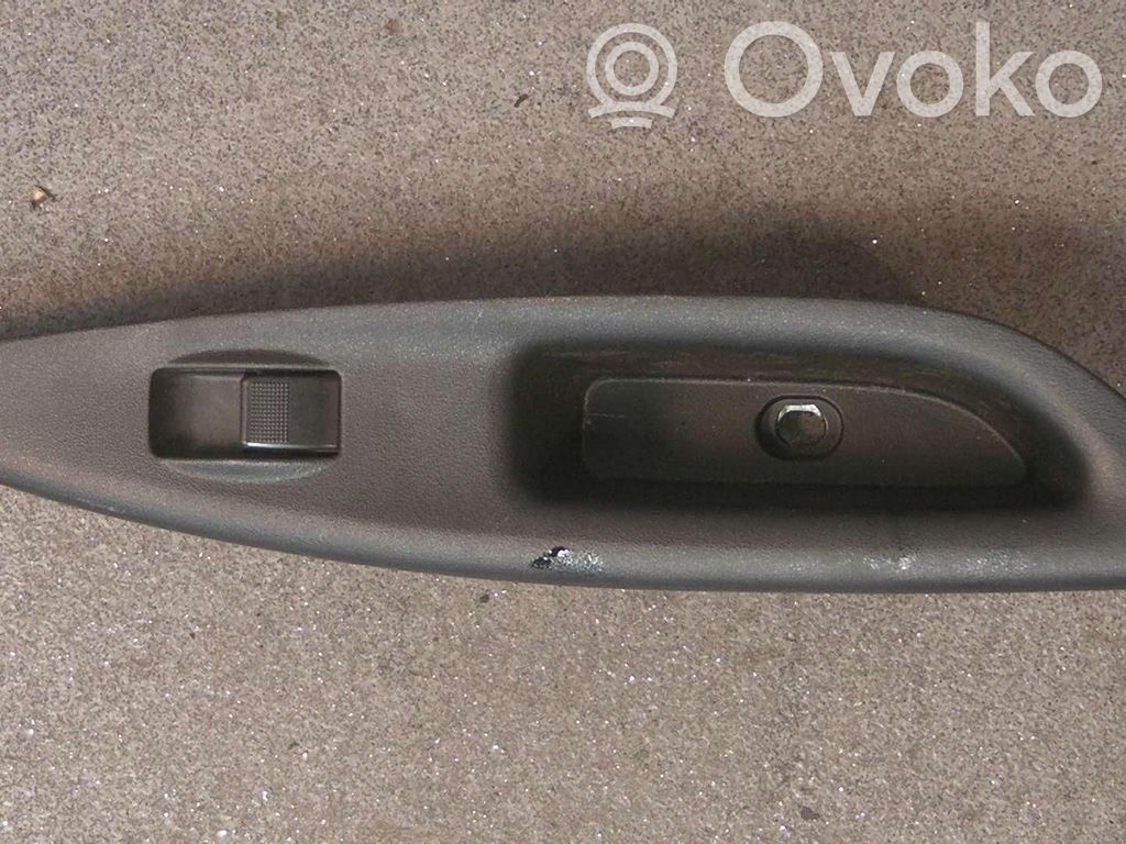 Mazda 6 Electric window control switch 