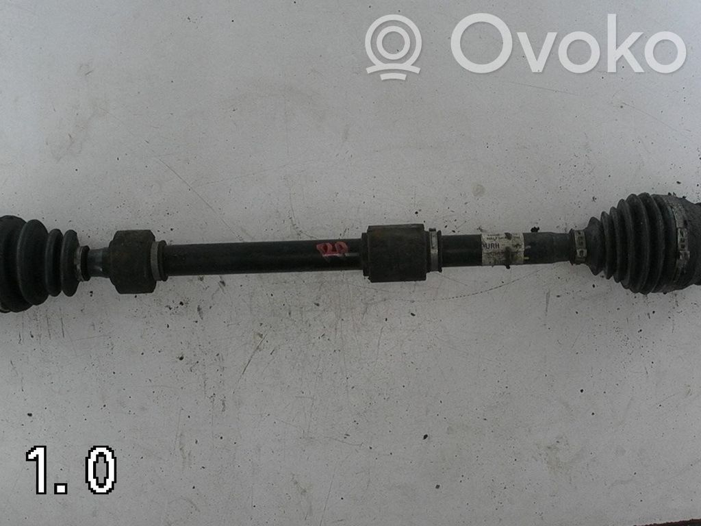 Etuvetoakseli   495001H210