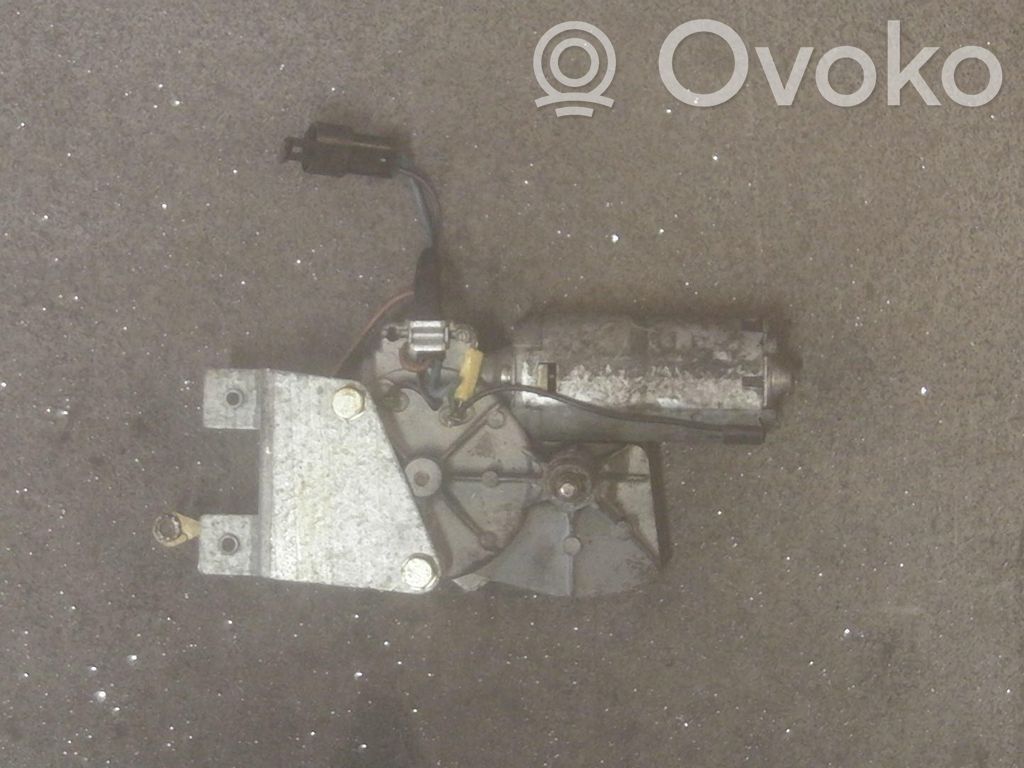 Opel Kadett E Galinio stiklo valytuvo varikliukas 